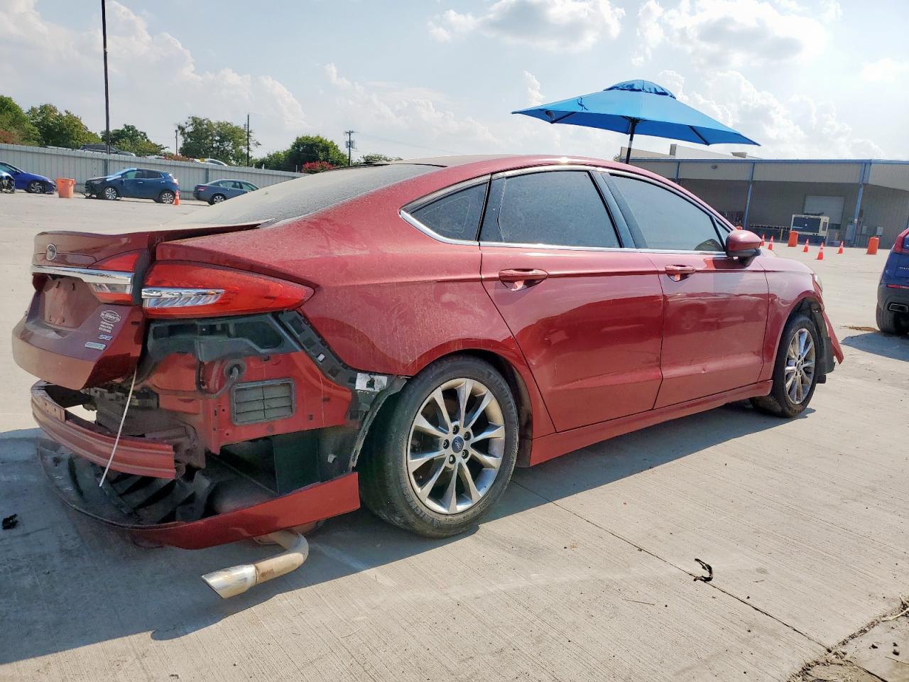 2017 FORD FUSION SE photo 3