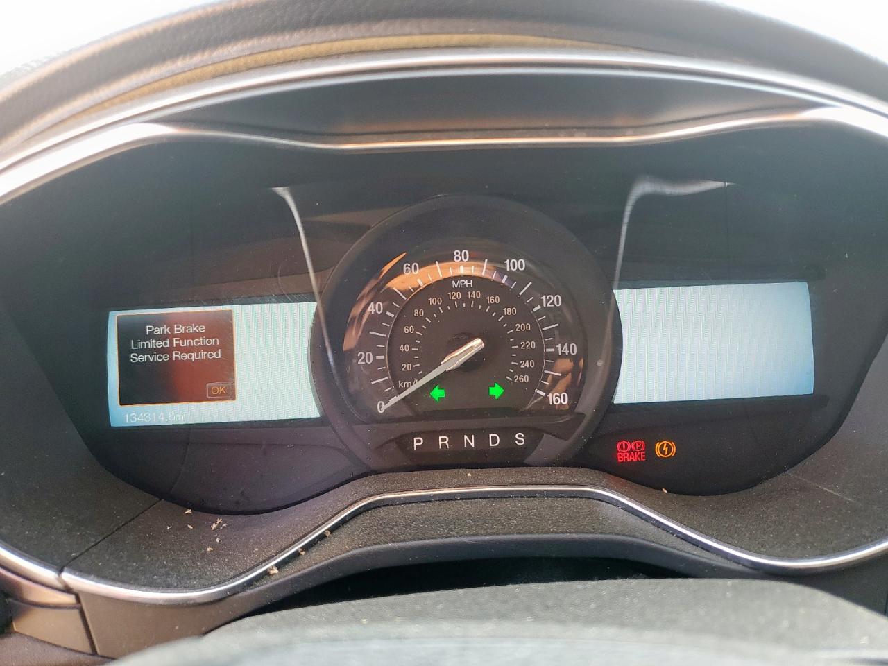 2017 FORD FUSION SE photo 9