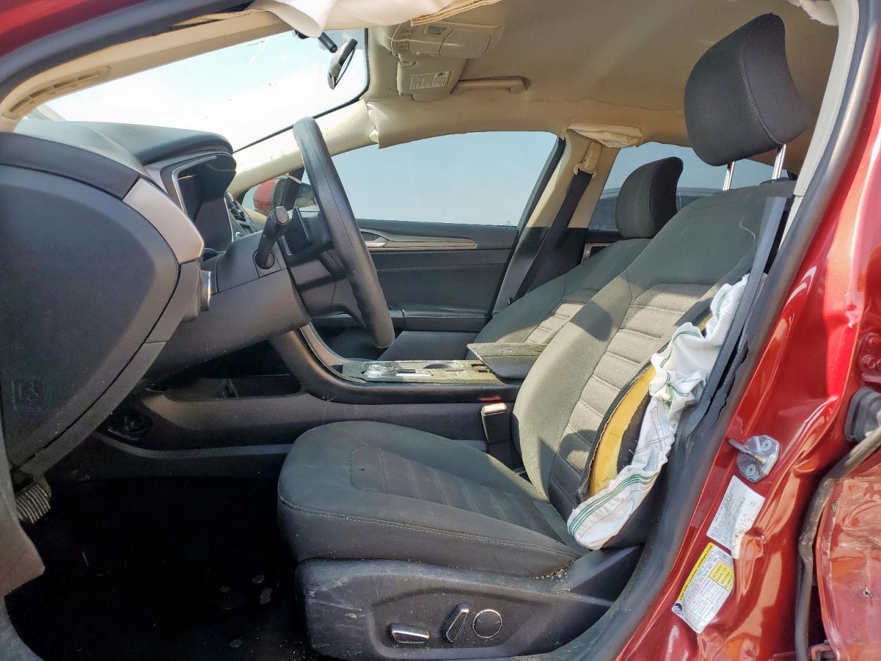 2017 FORD FUSION SE photo 7