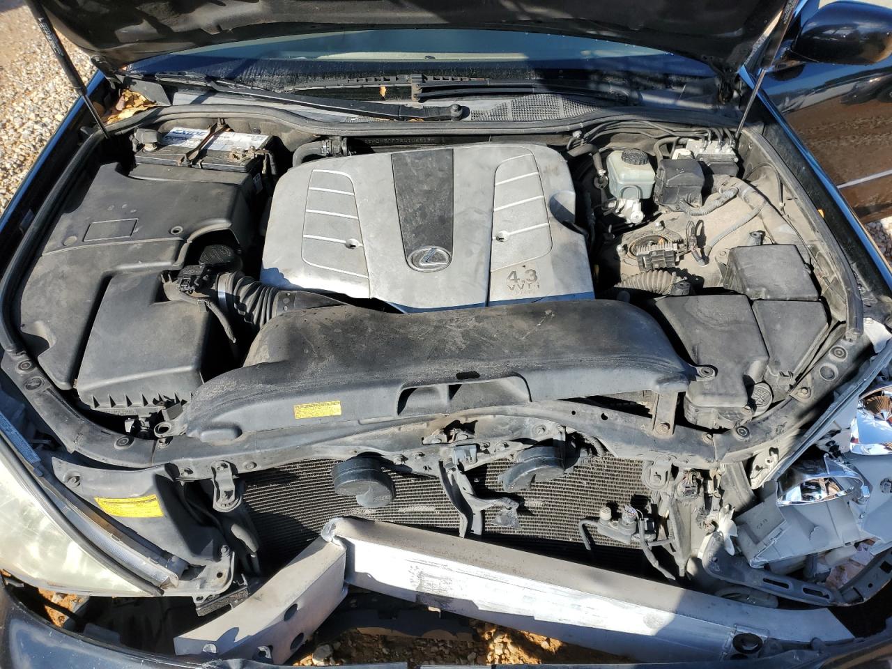 2003 LEXUS LS 430 photo 31
