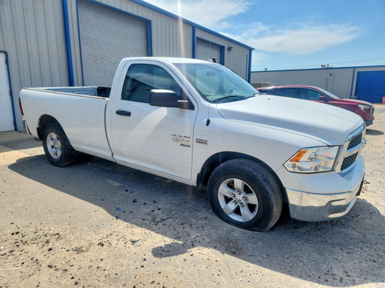 2022 RAM 1500 CLASSIC TRADESMAN photo 7
