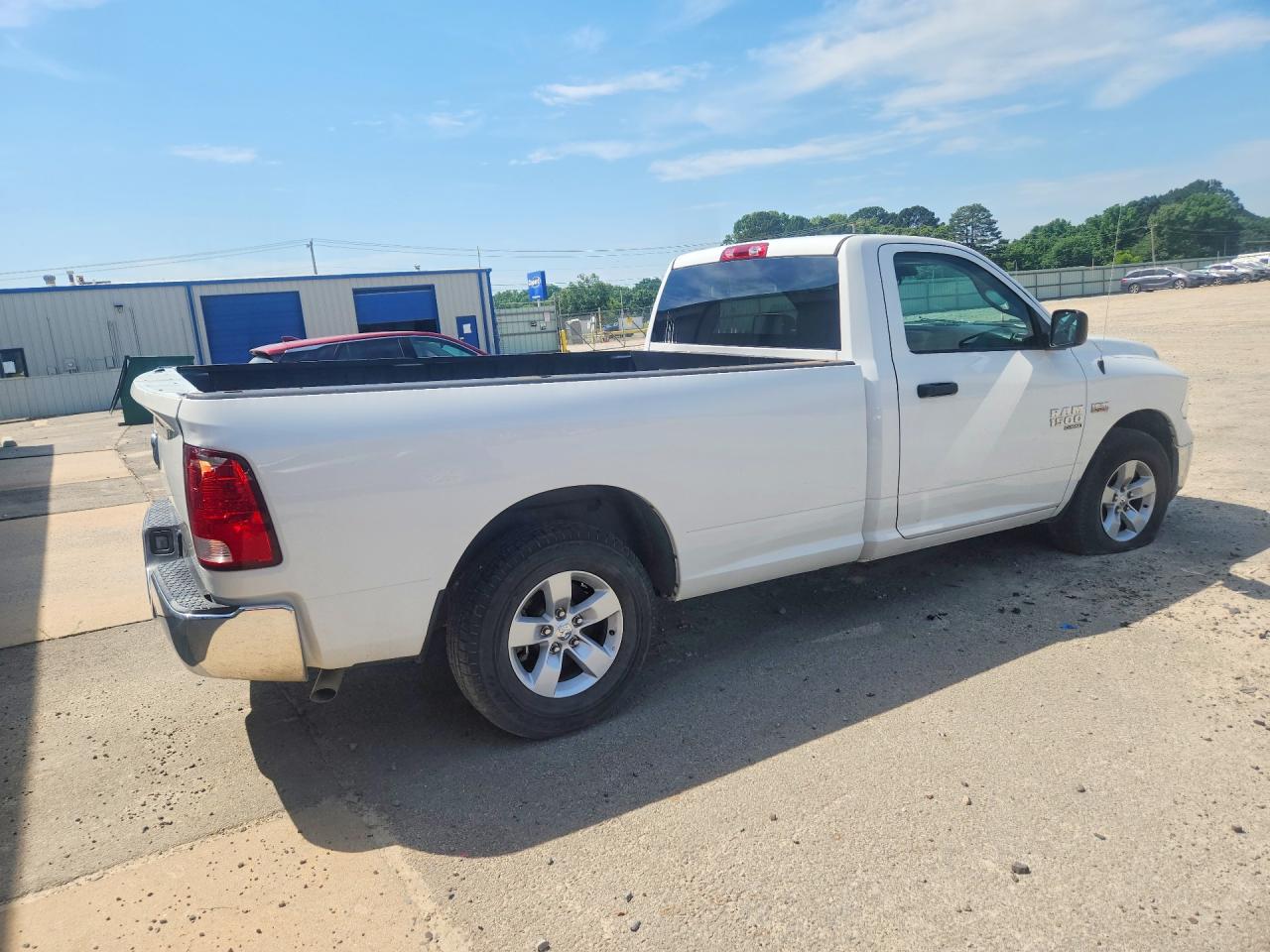2022 RAM 1500 CLASSIC TRADESMAN photo 5