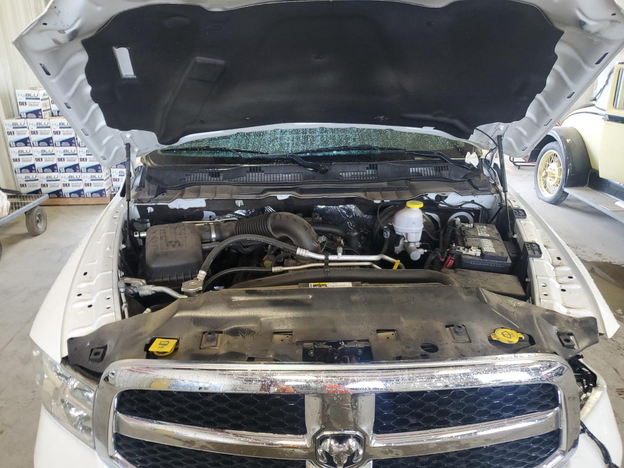 2022 RAM 1500 CLASSIC TRADESMAN photo 21