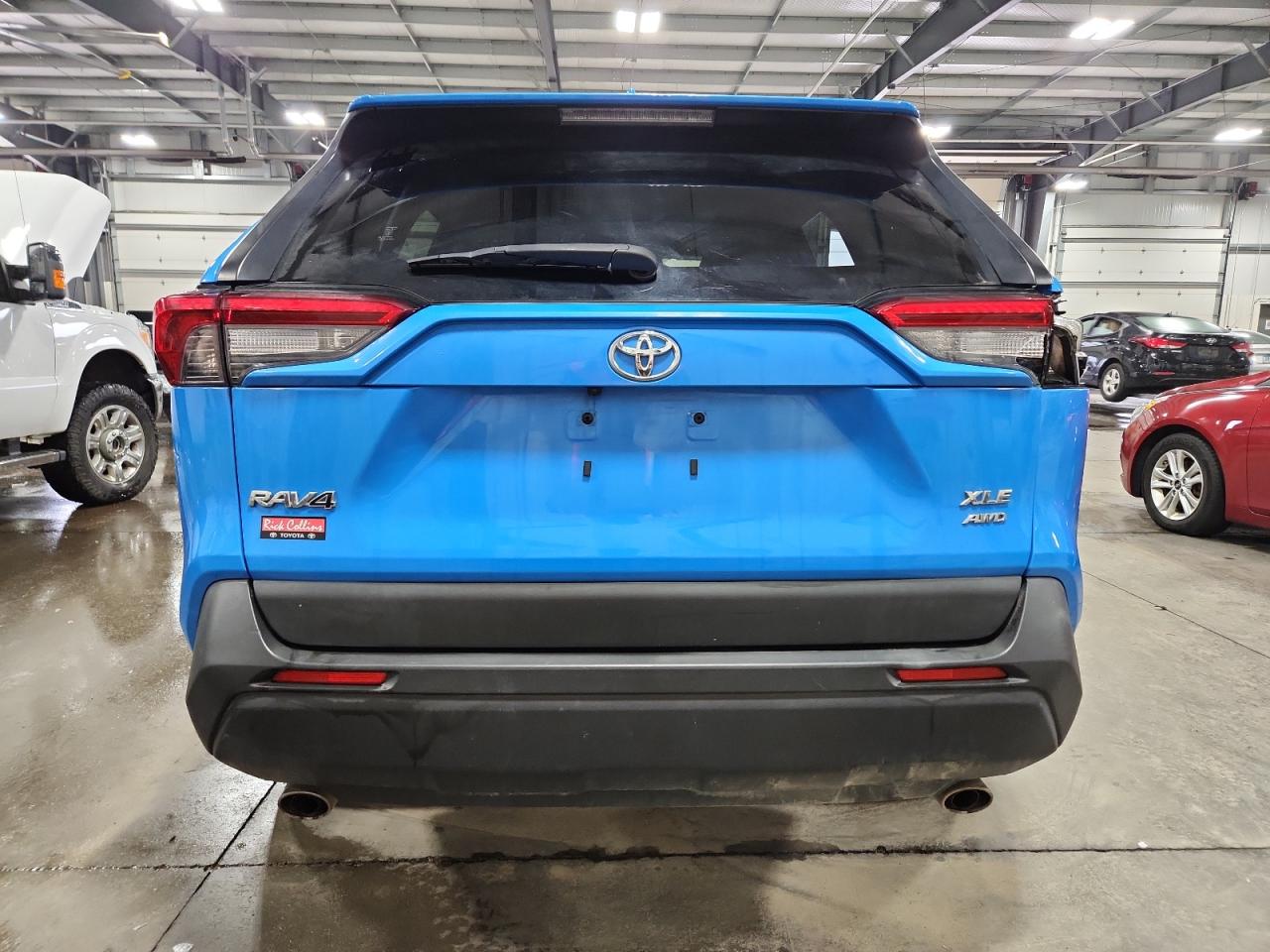 2019 TOYOTA RAV4 XLE PREMIUM photo 16