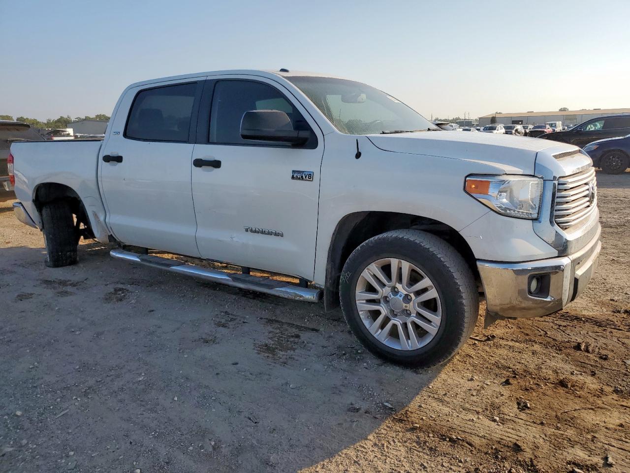 2014 TOYOTA TUNDRA CREWMAX SR5 photo 4