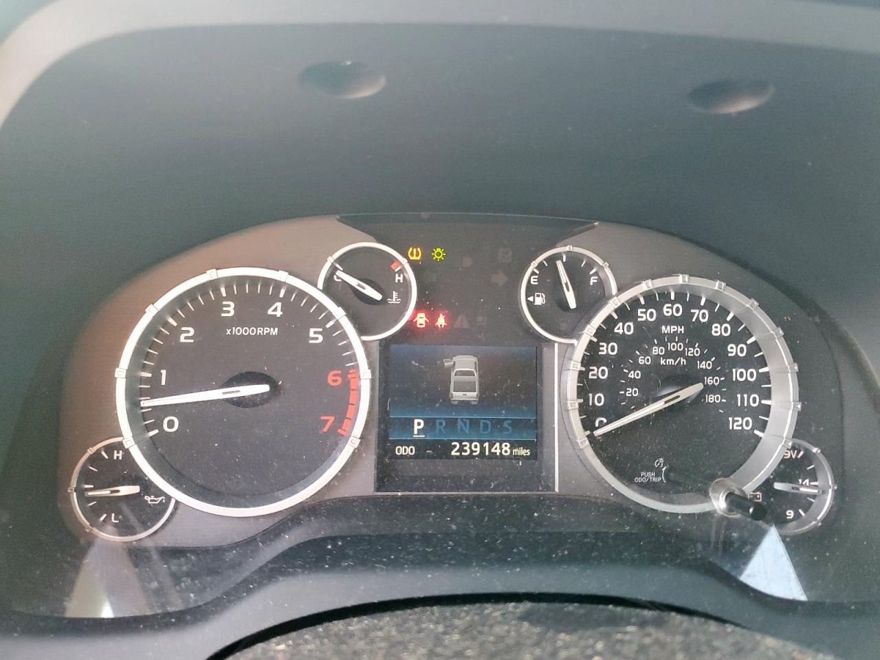 2014 TOYOTA TUNDRA CREWMAX SR5 photo 9