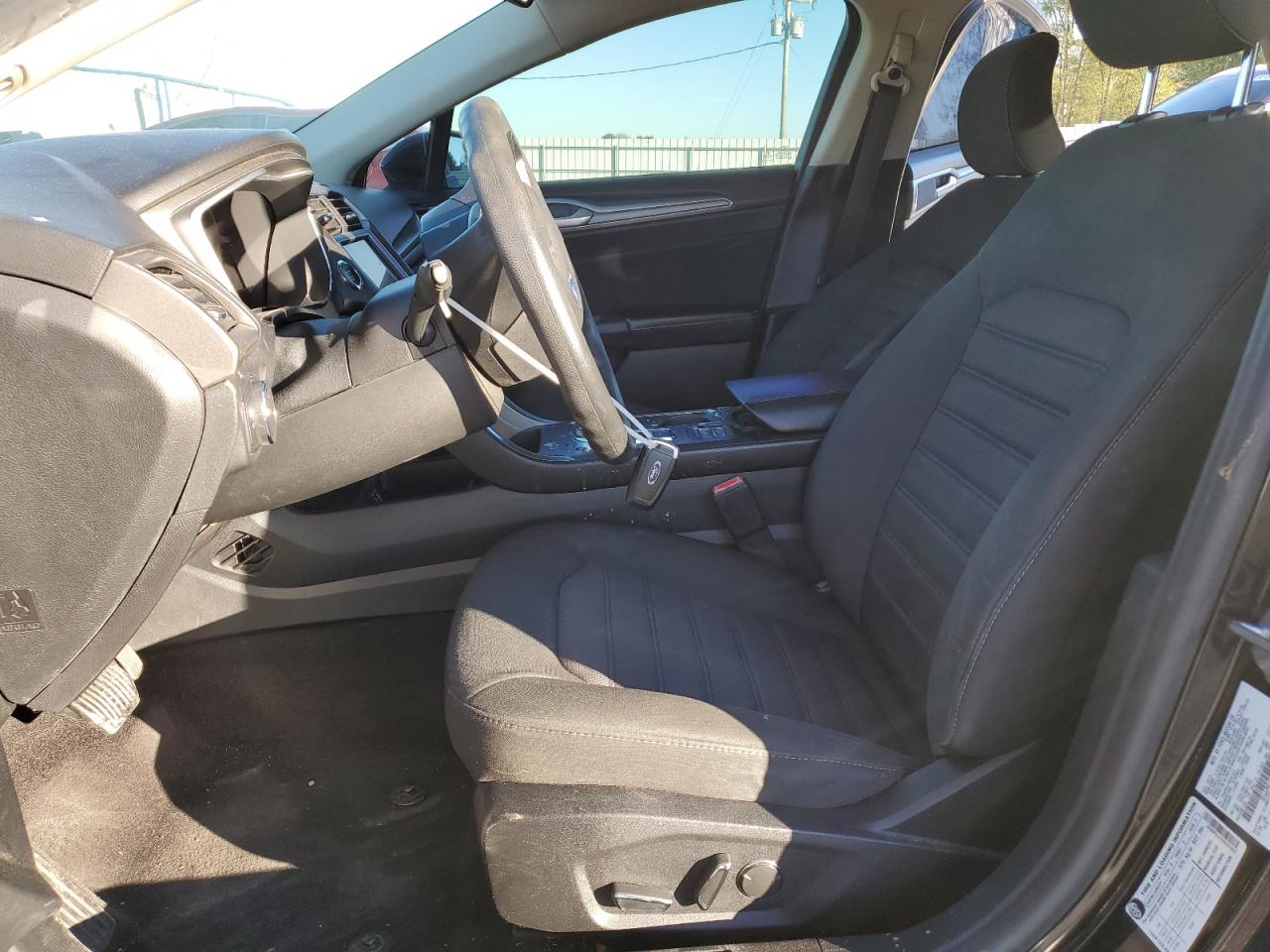 2019 FORD FUSION SE photo 13