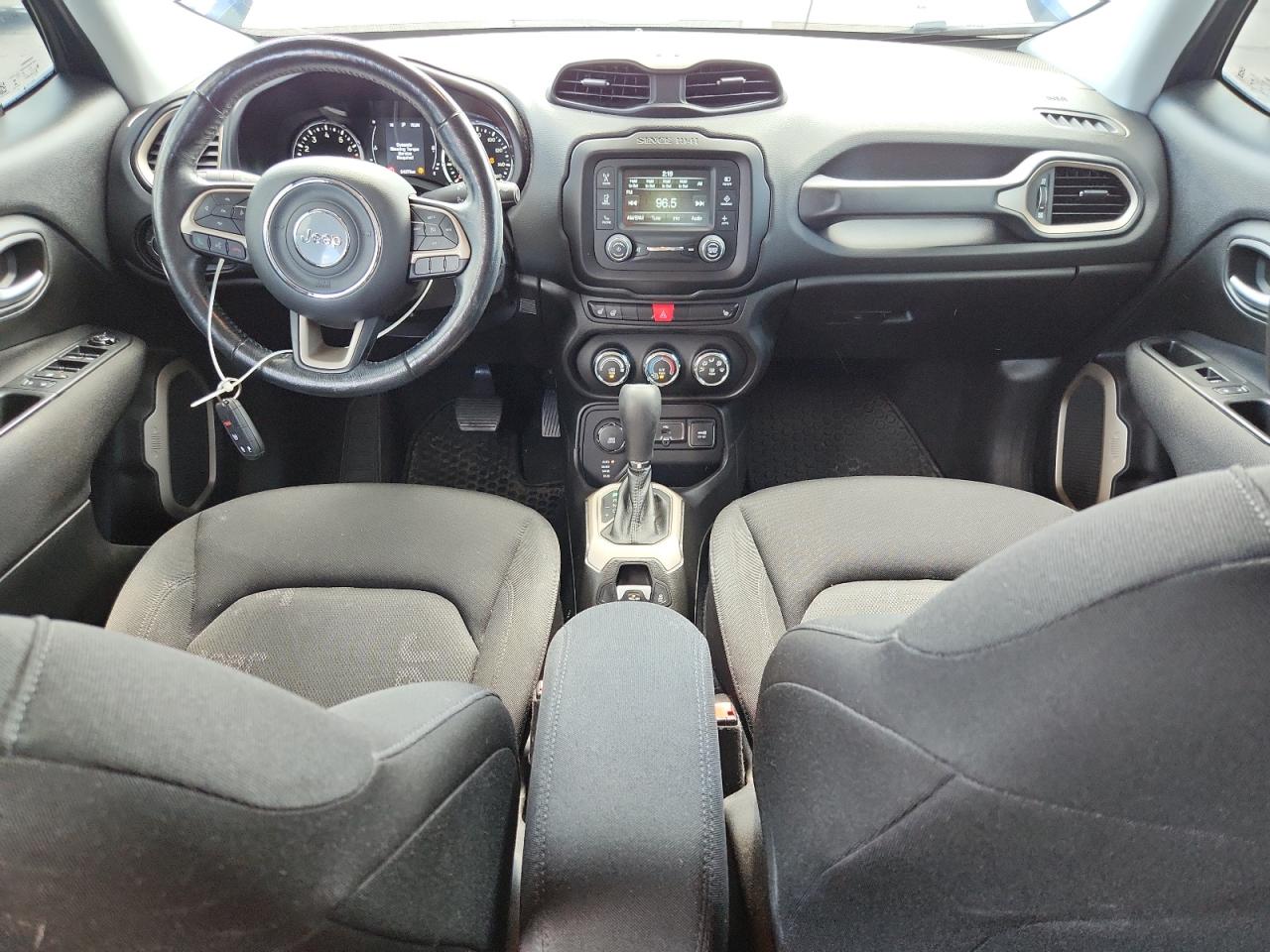 2017 JEEP RENEGADE LATITUDE photo 22