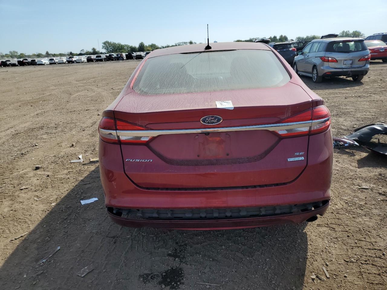 2017 FORD FUSION SE photo 16