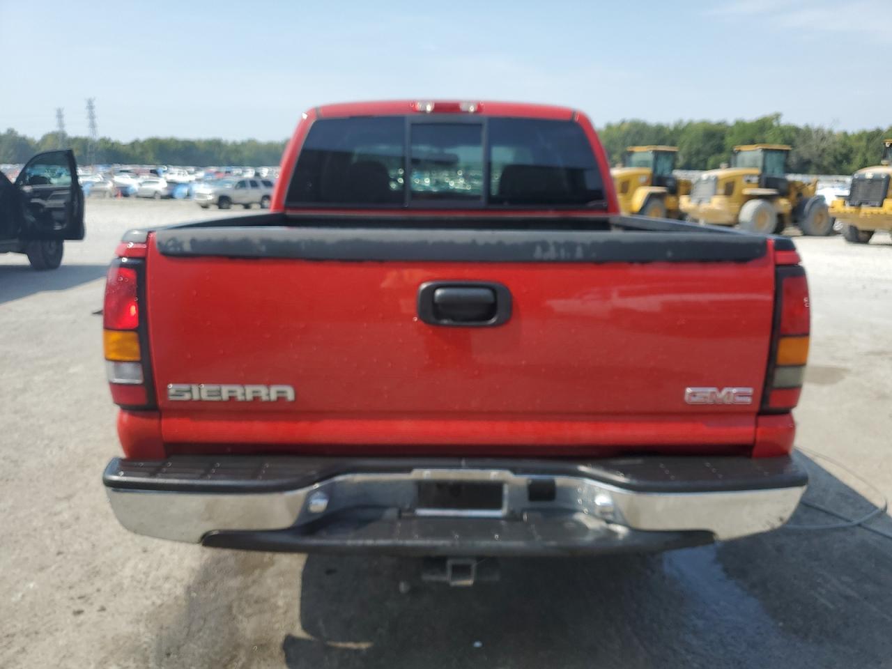 2006 GMC NEW SIERRA C1500 photo 16