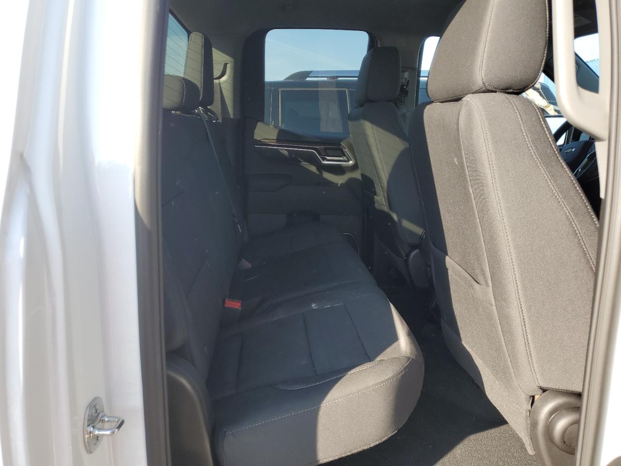 2025 CHEVROLET SILVERADO K1500 LT-L photo 19