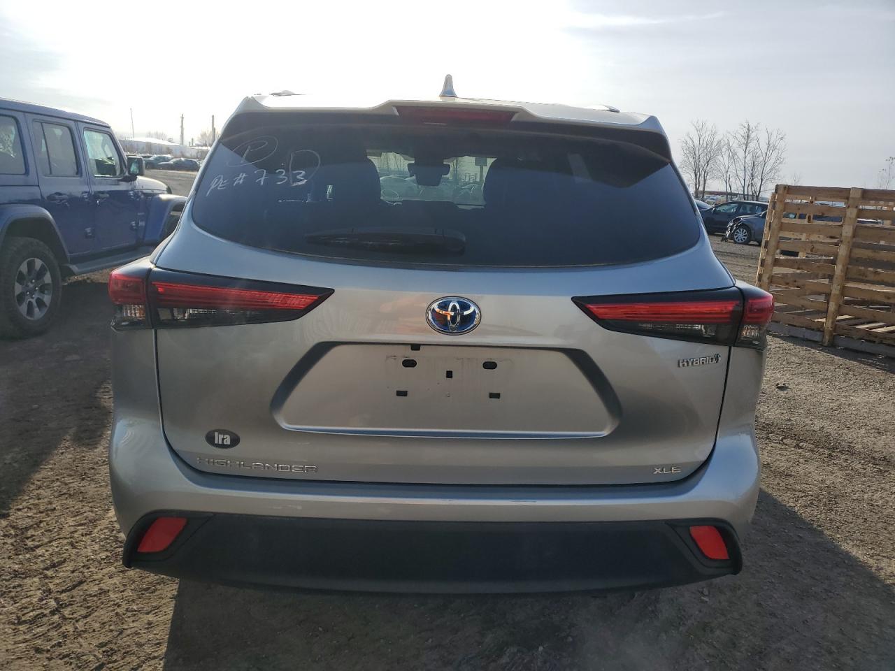 2023 TOYOTA HIGHLANDER HYBRID XLE photo 11