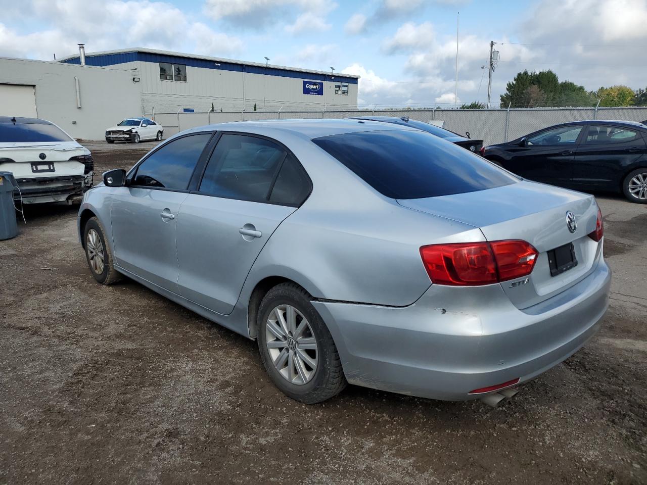 2013 VOLKSWAGEN JETTA SE photo 4