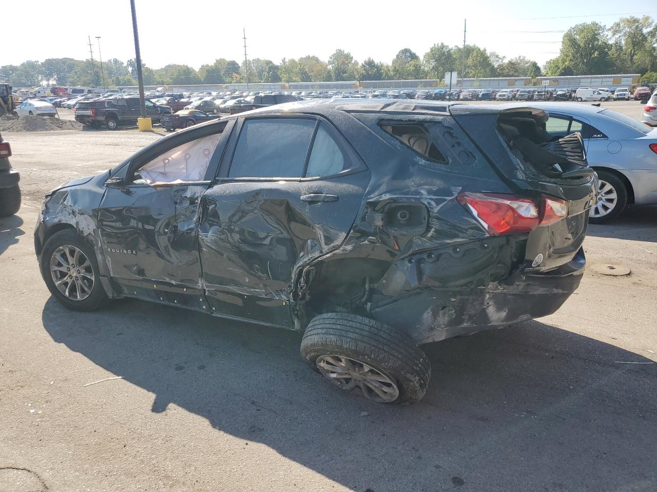 2020 CHEVROLET EQUINOX LS photo 4