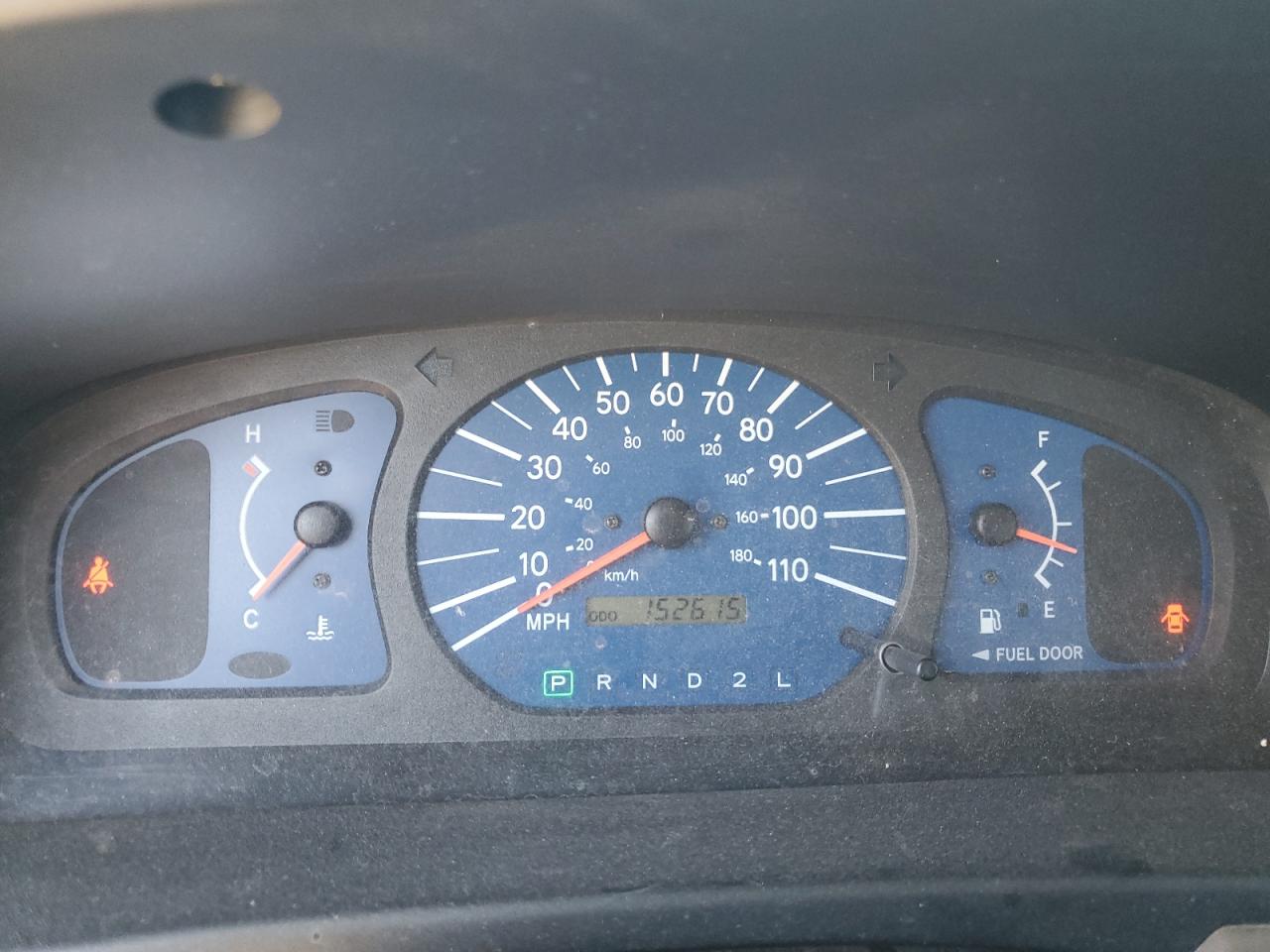 2003 TOYOTA SIENNA CE photo 17