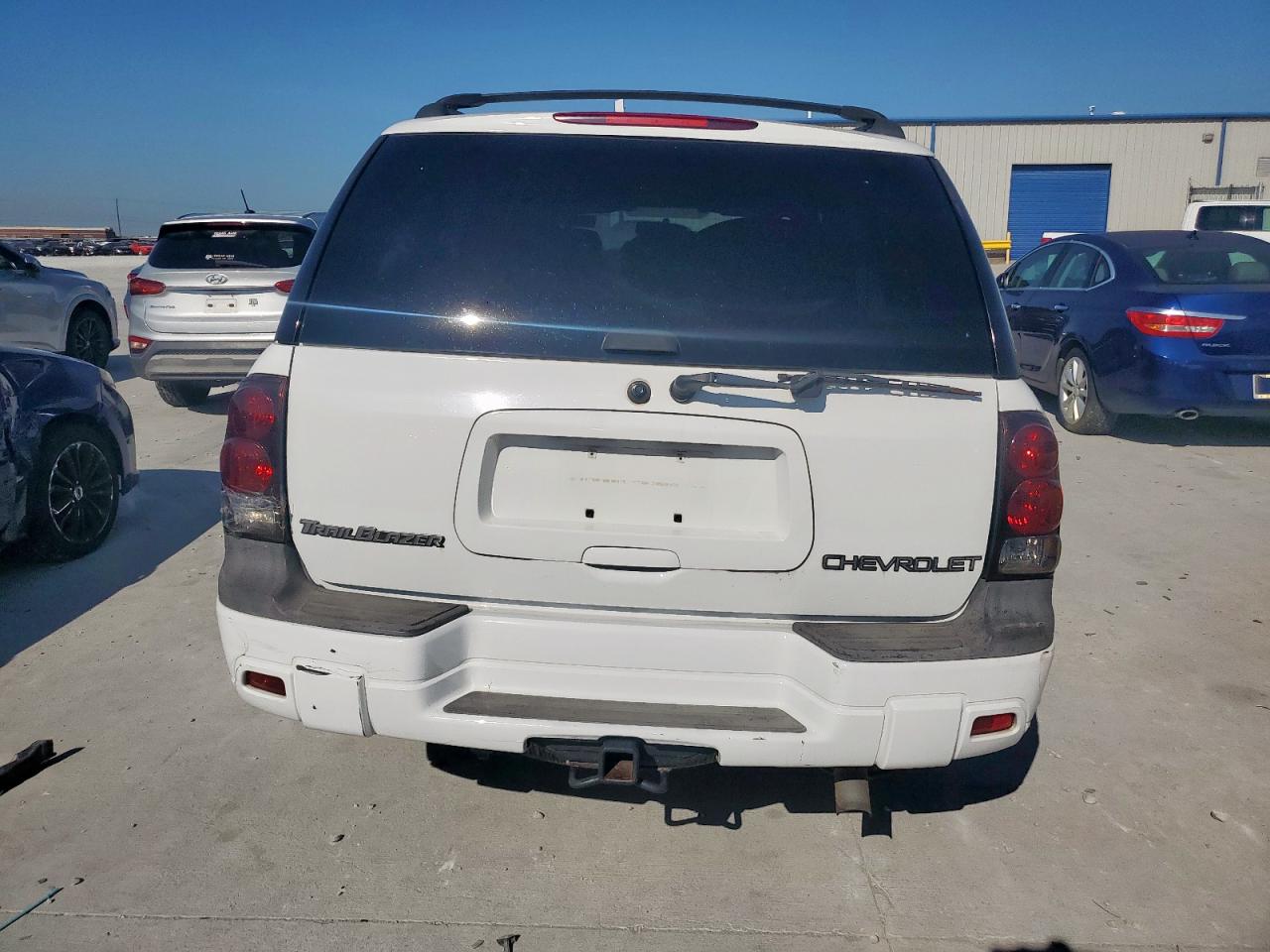 2004 CHEVROLET TRAILBLAZER LS photo 6