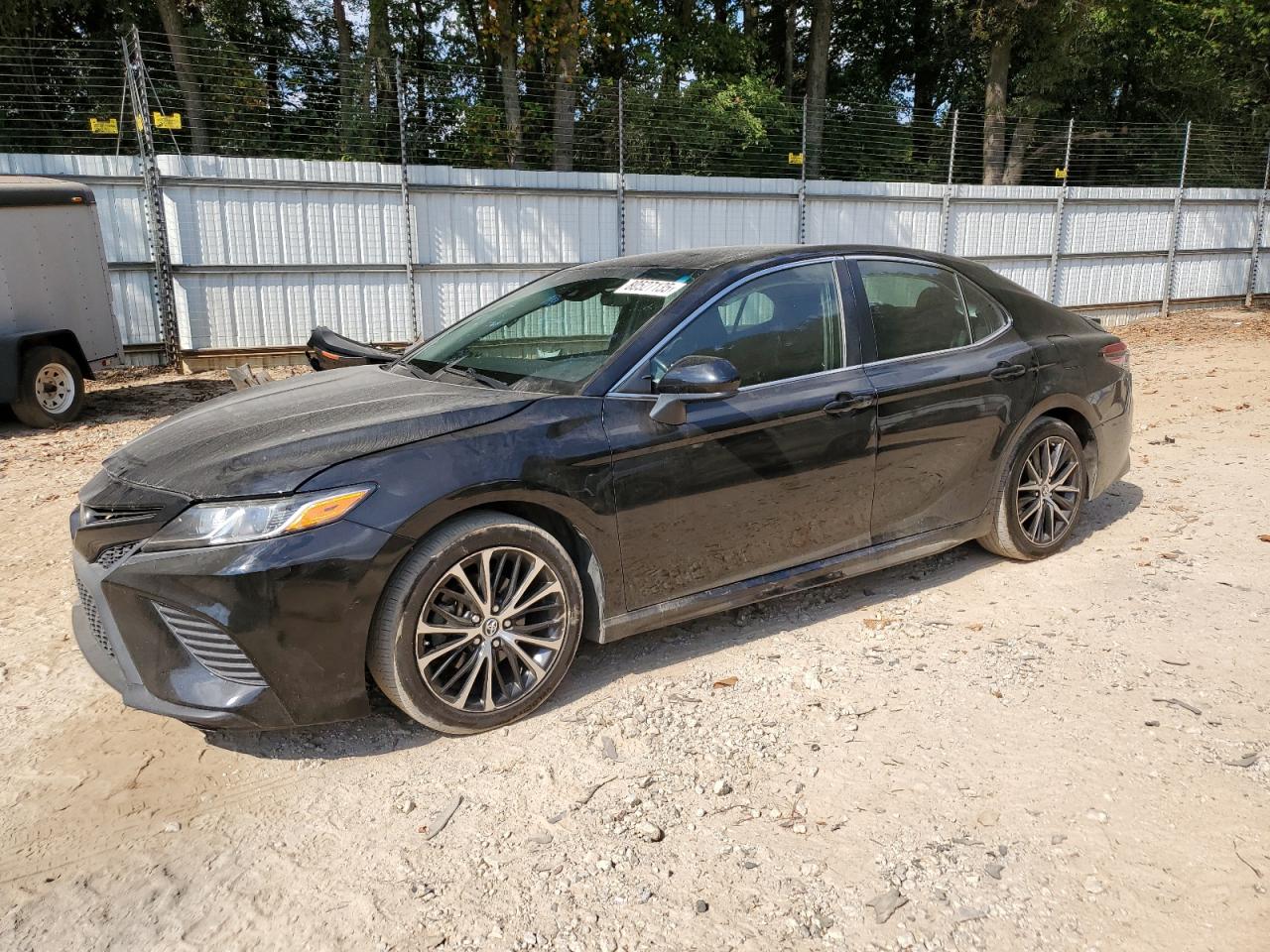 2018 TOYOTA CAMRY