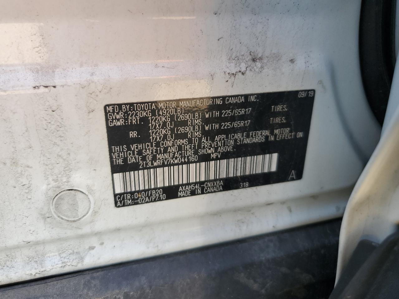 2019 TOYOTA RAV4 LE photo 12
