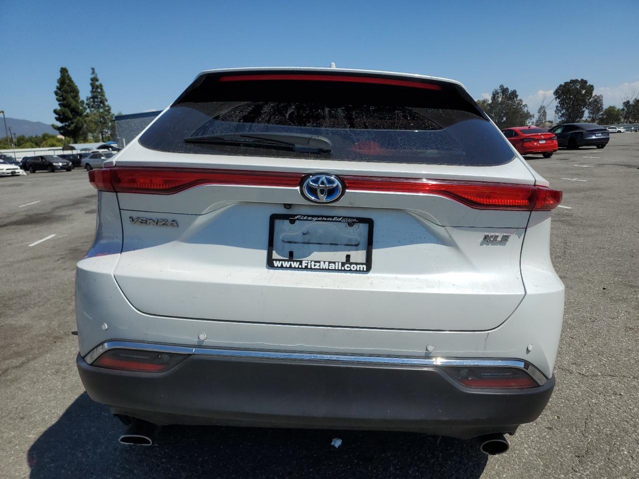 2023 TOYOTA VENZA XLE photo 6