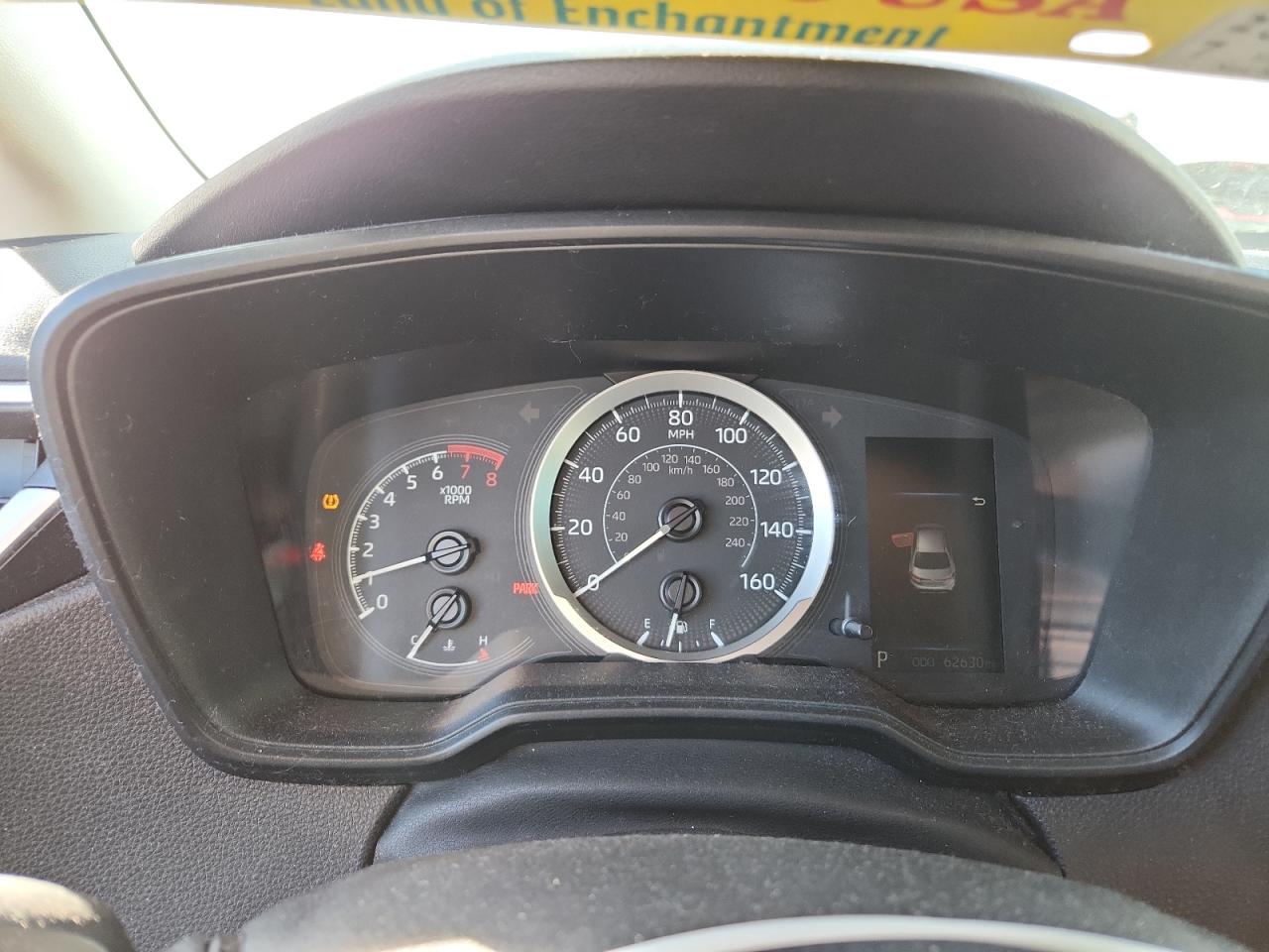 2021 TOYOTA COROLLA LE photo 9