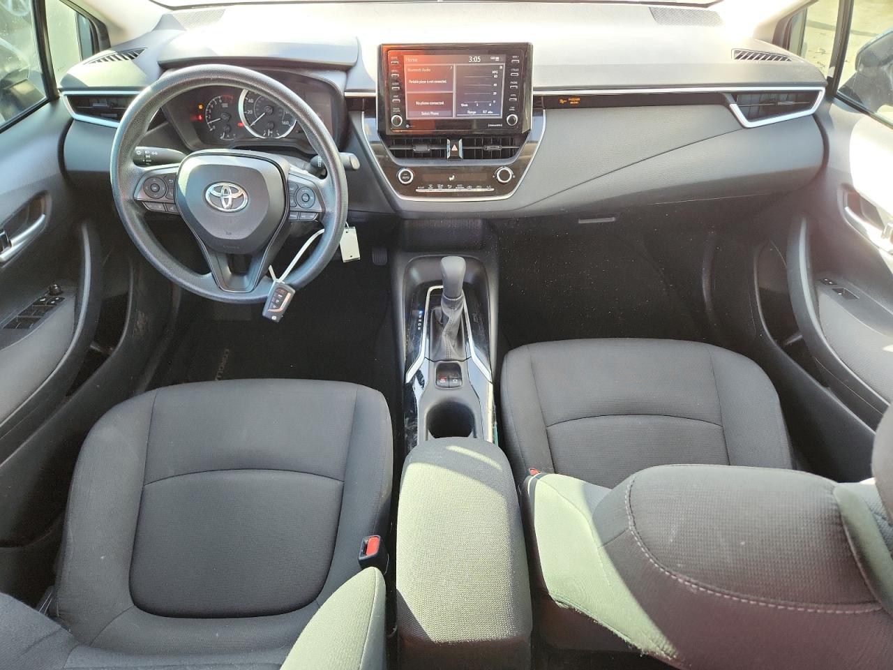 2021 TOYOTA COROLLA LE photo 8