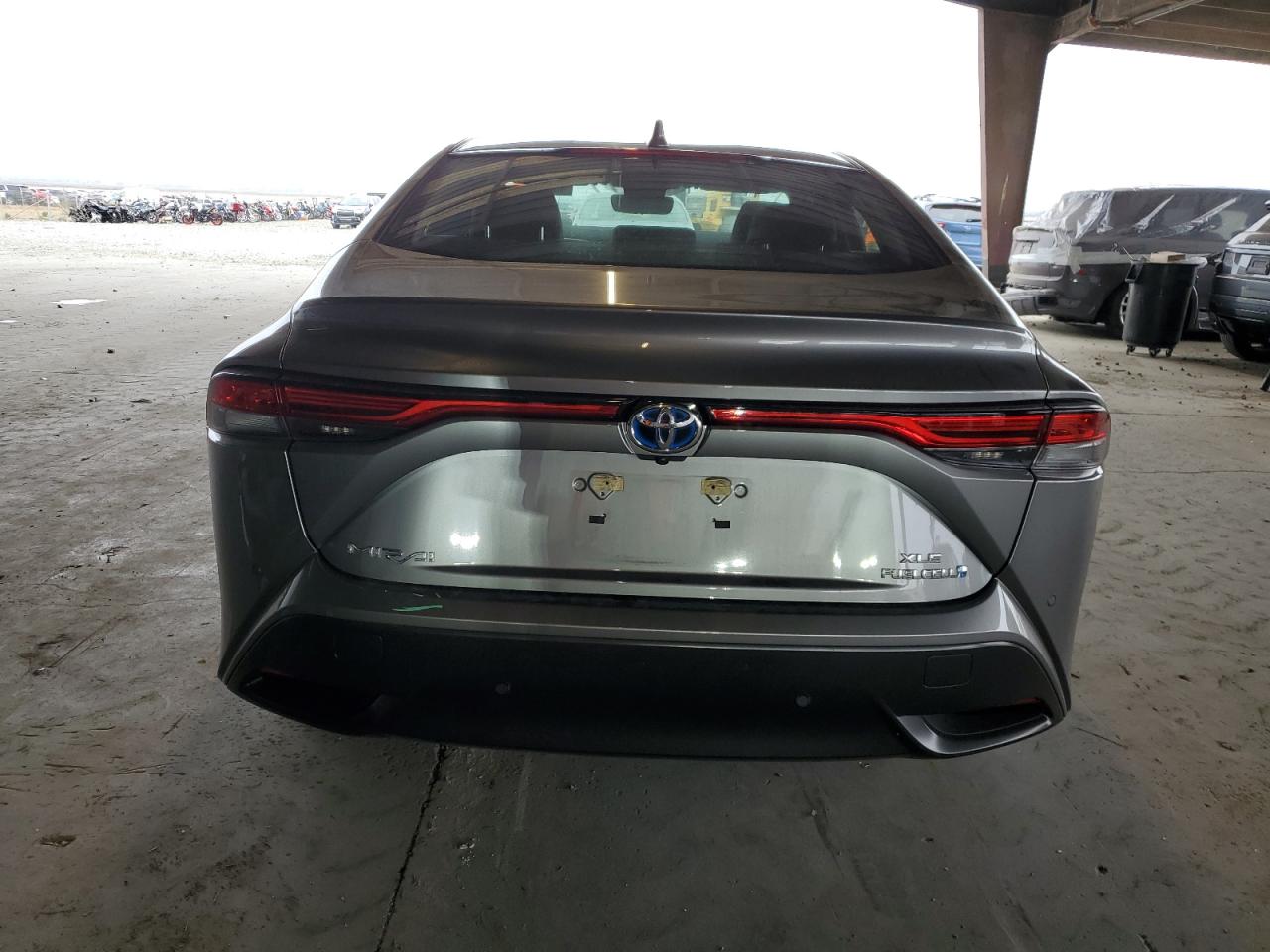 2021 TOYOTA MIRAI XLE photo 16