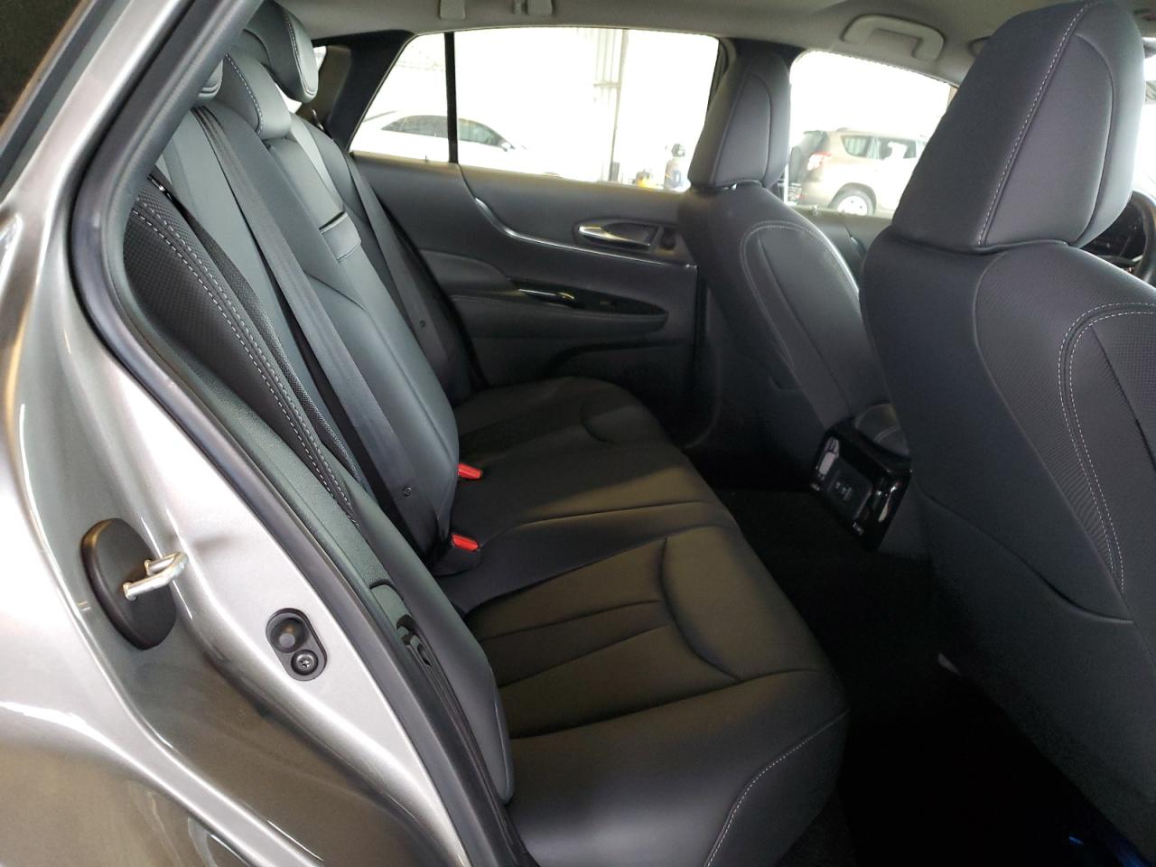 2021 TOYOTA MIRAI XLE photo 28