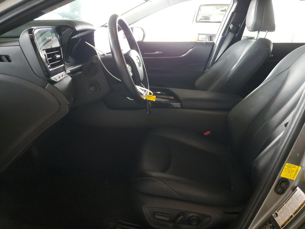 2021 TOYOTA MIRAI XLE photo 19