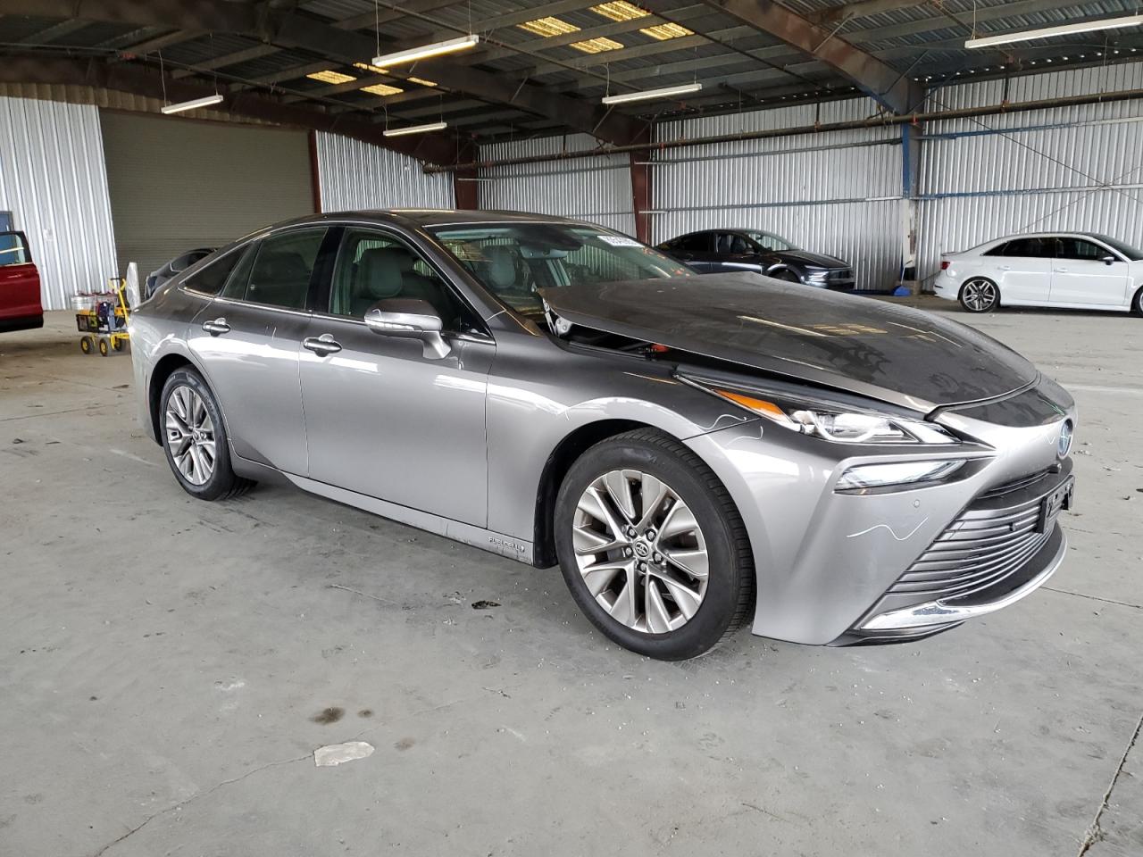2021 TOYOTA MIRAI XLE photo 10