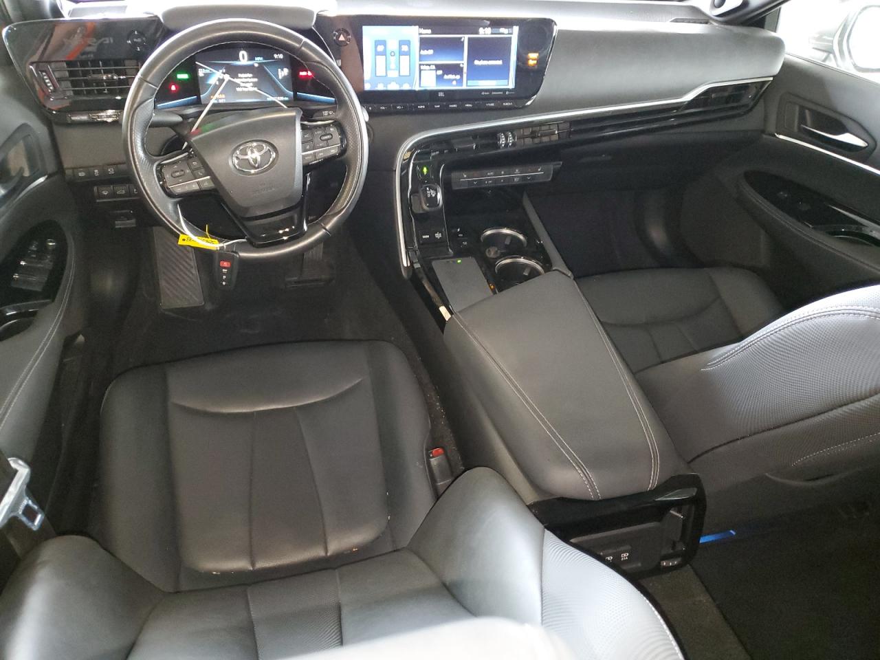 2021 TOYOTA MIRAI XLE photo 22