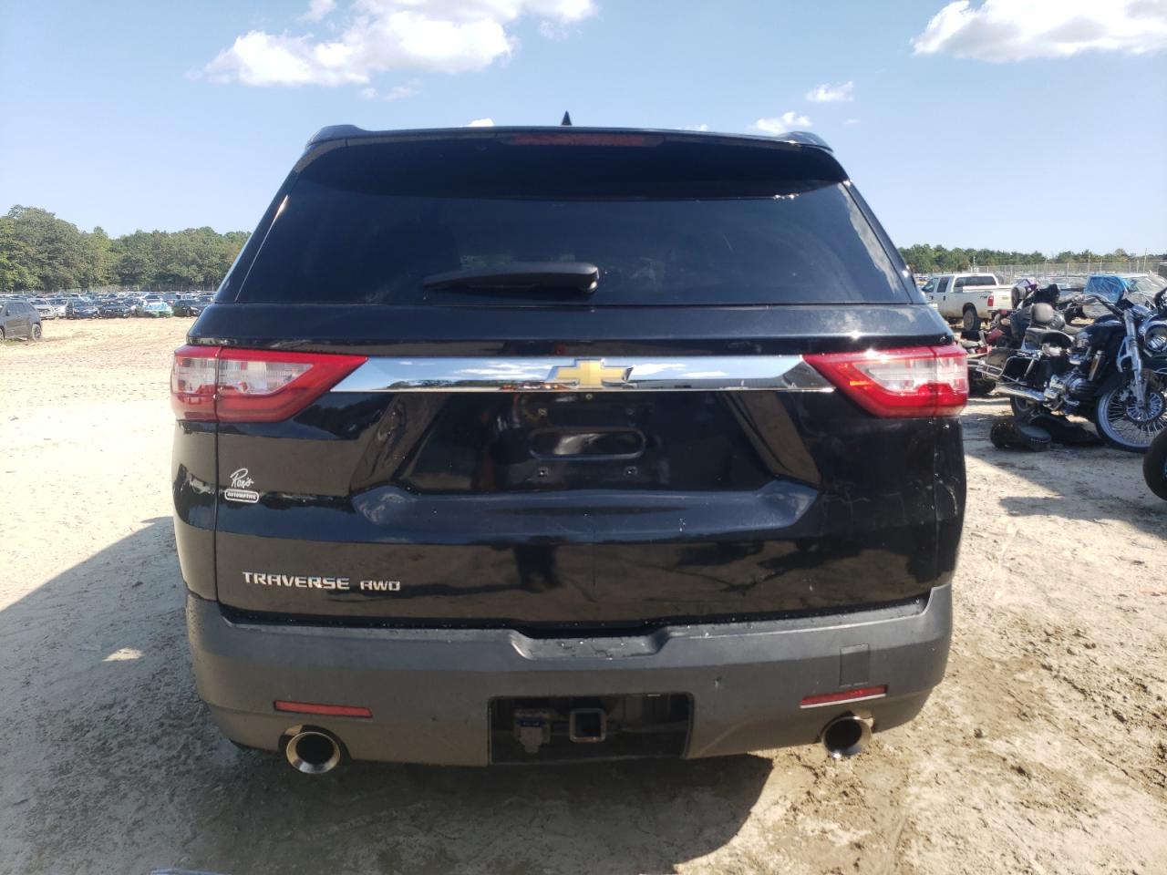 2020 CHEVROLET TRAVERSE LS photo 11