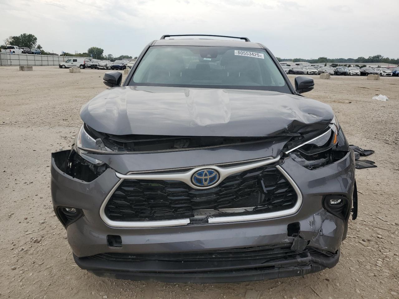 2023 TOYOTA HIGHLANDER HYBRID LE photo 9