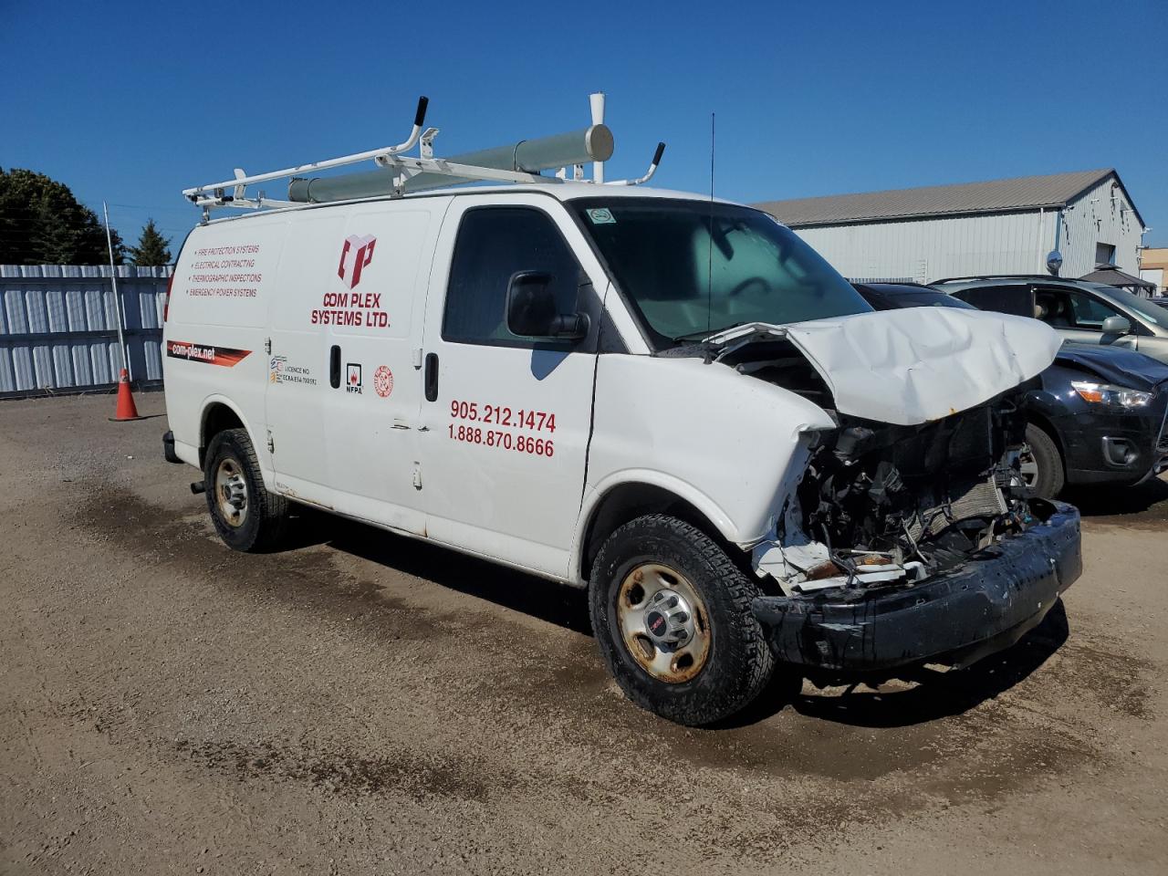 2016 GMC SAVANA G2500 photo 4