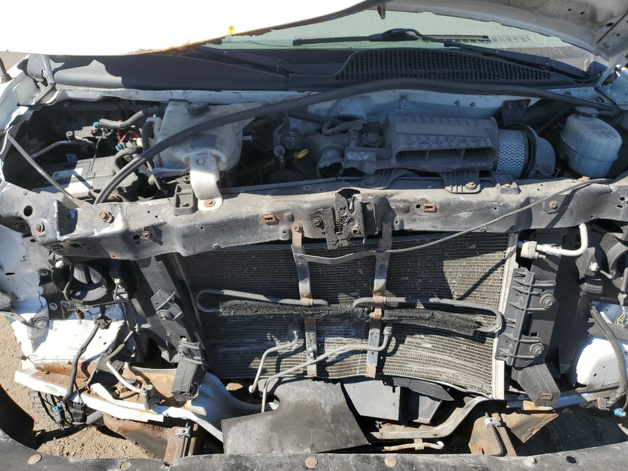 2016 GMC SAVANA G2500 photo 12