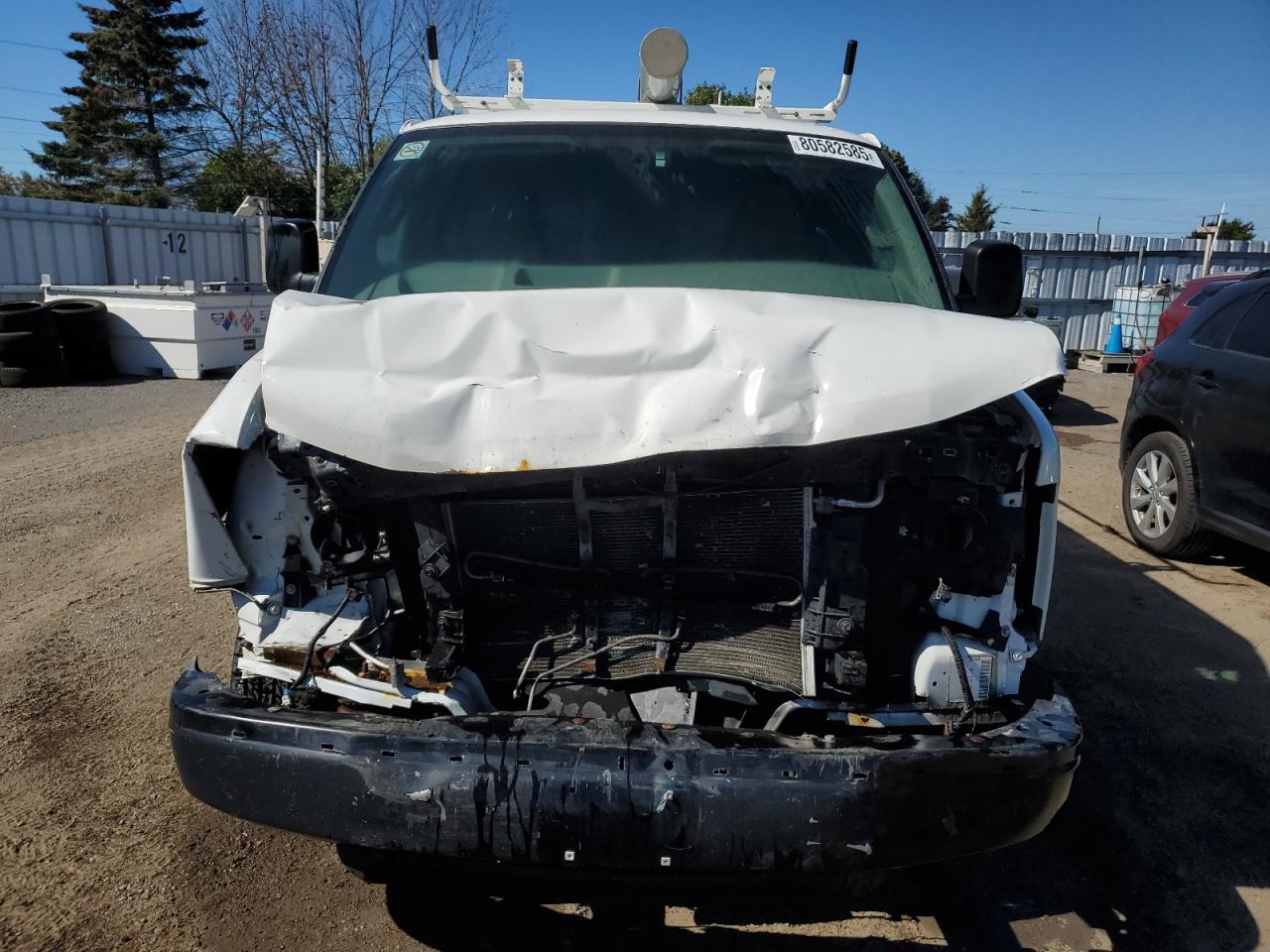 2016 GMC SAVANA G2500 photo 5