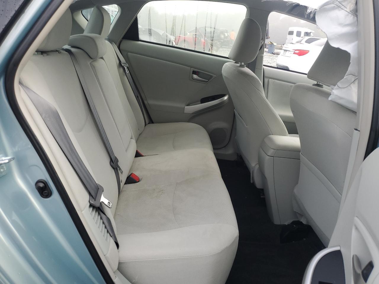 2015 TOYOTA PRIUS photo 10