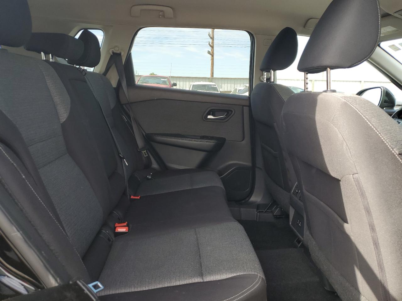 2021 NISSAN ROGUE SV photo 11