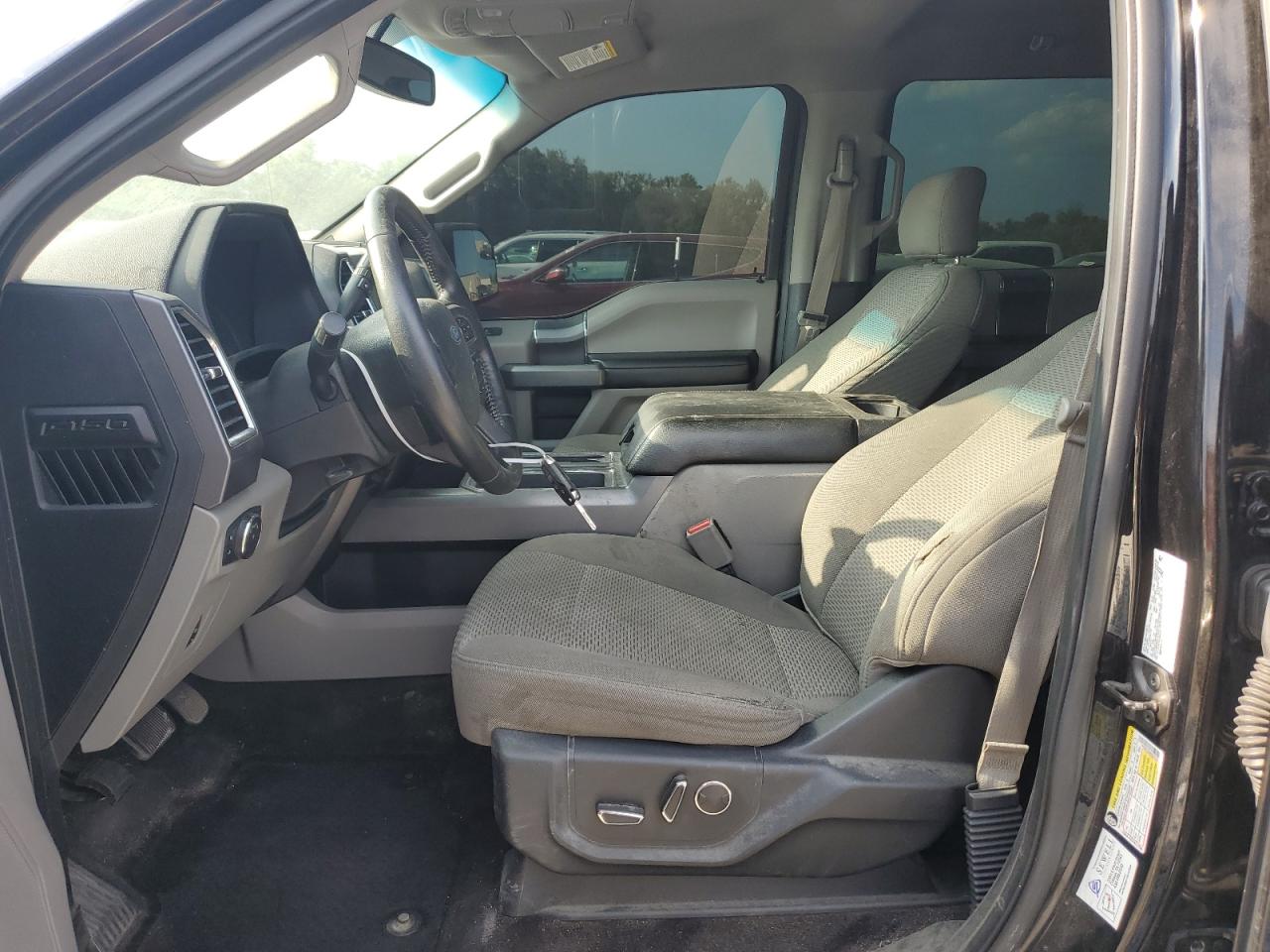 2017 FORD F150 SUPERCREW photo 13