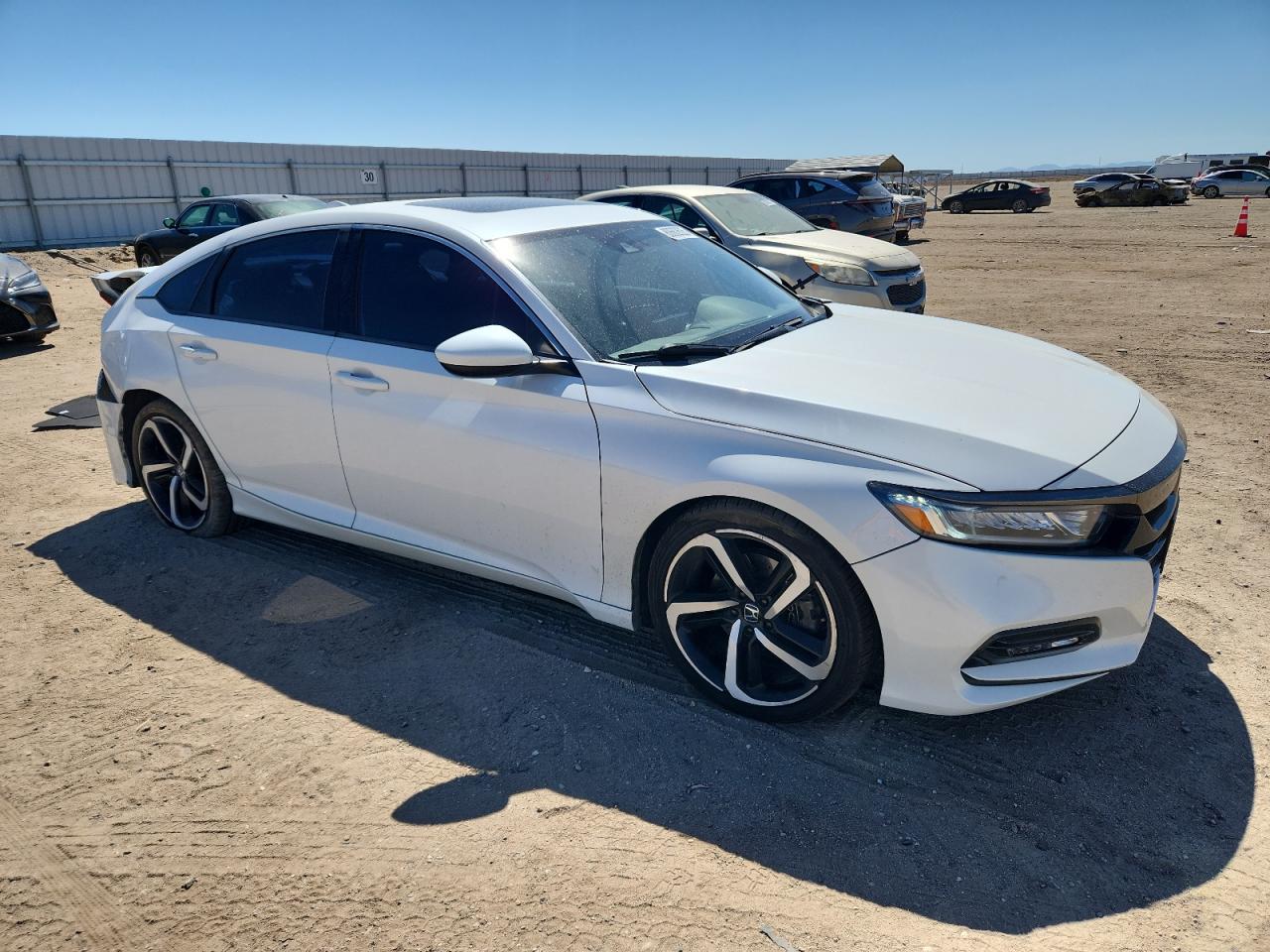 2018 HONDA ACCORD SPORT photo 4