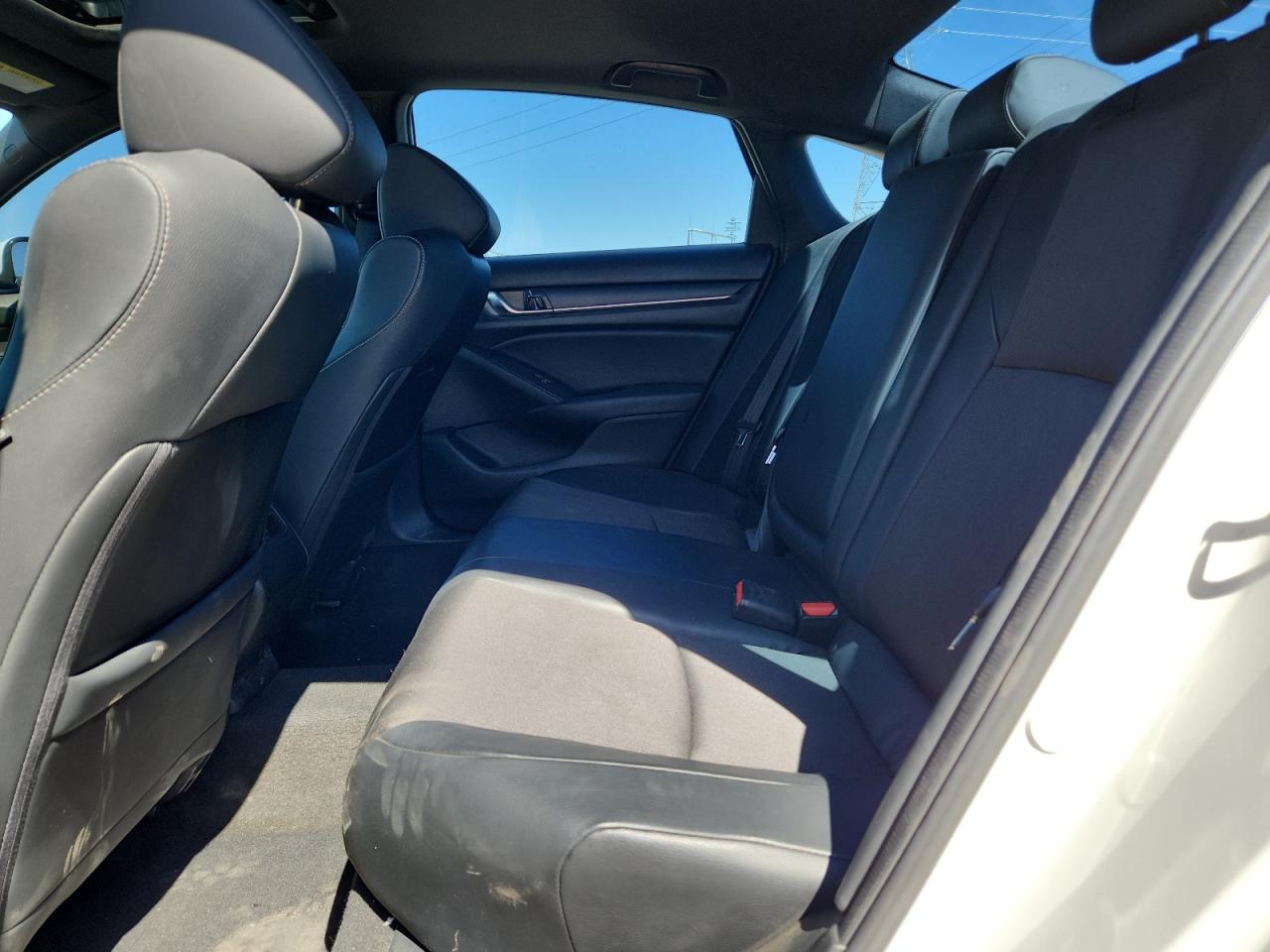 2018 HONDA ACCORD SPORT photo 10