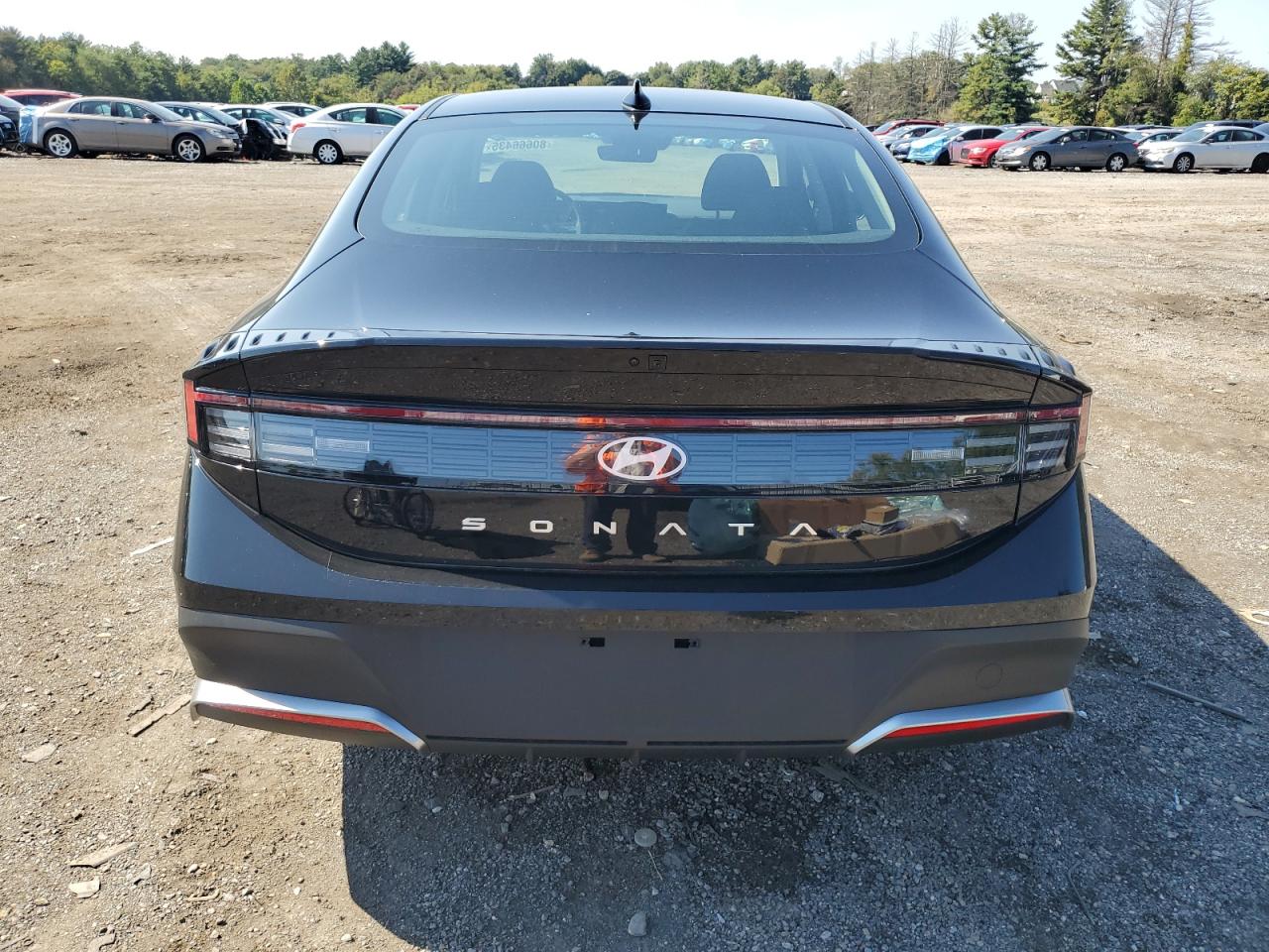 2025 HYUNDAI SONATA SE photo 6