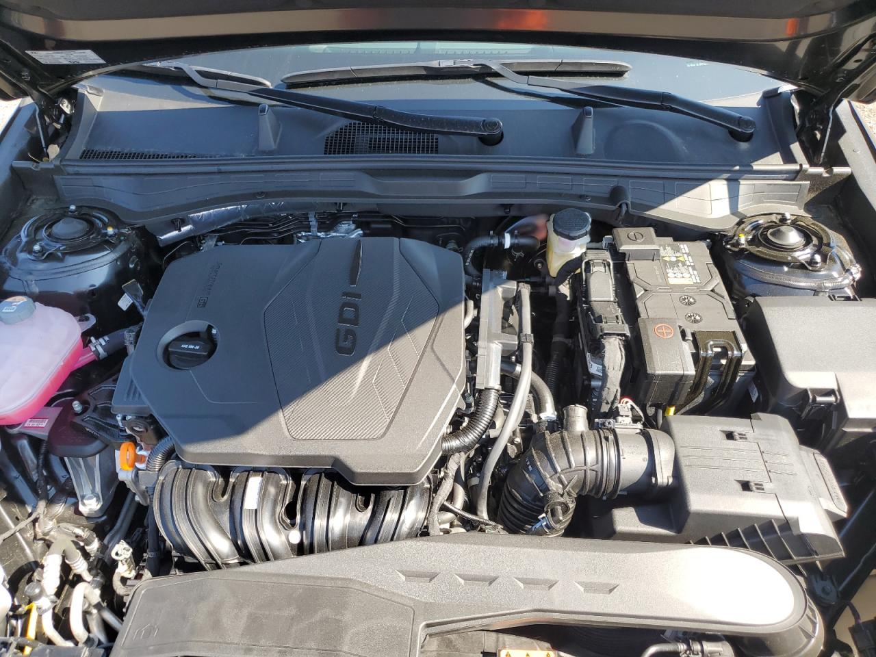 2025 HYUNDAI SONATA SE photo 11