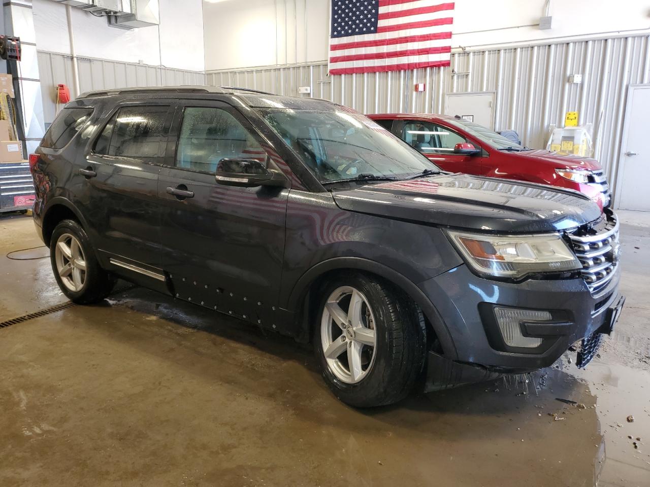 2017 FORD EXPLORER XLT photo 7