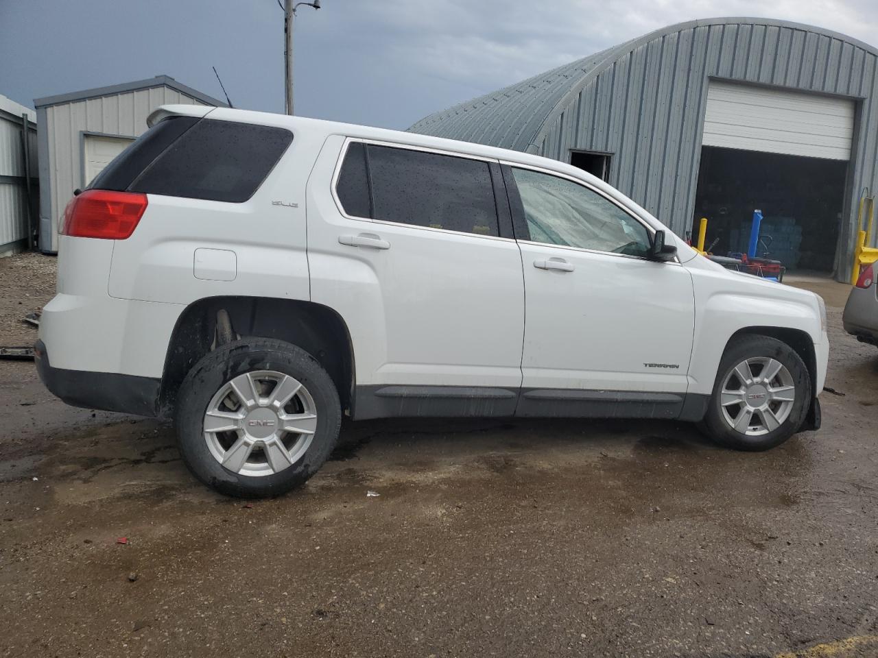 2012 GMC TERRAIN SLE photo 7
