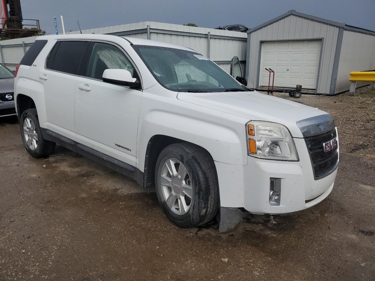 2012 GMC TERRAIN SLE photo 10
