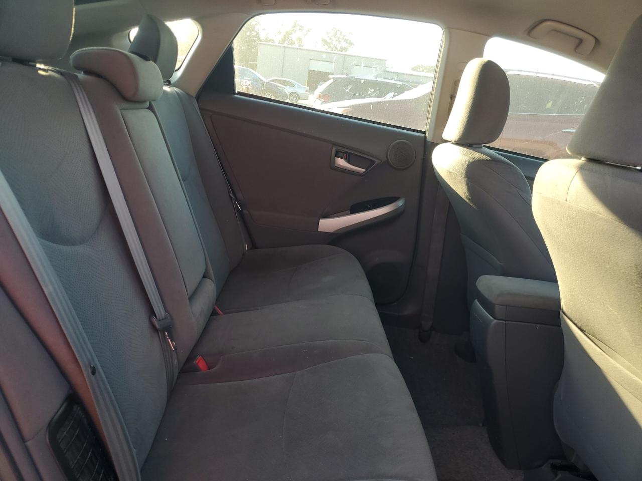 2010 TOYOTA PRIUS photo 19