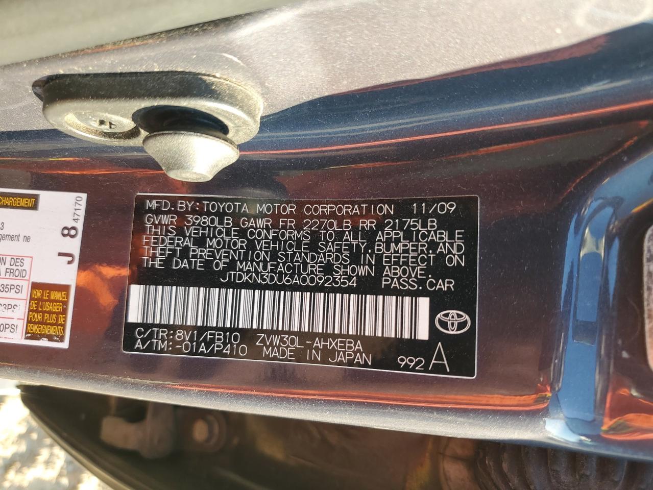 2010 TOYOTA PRIUS photo 25