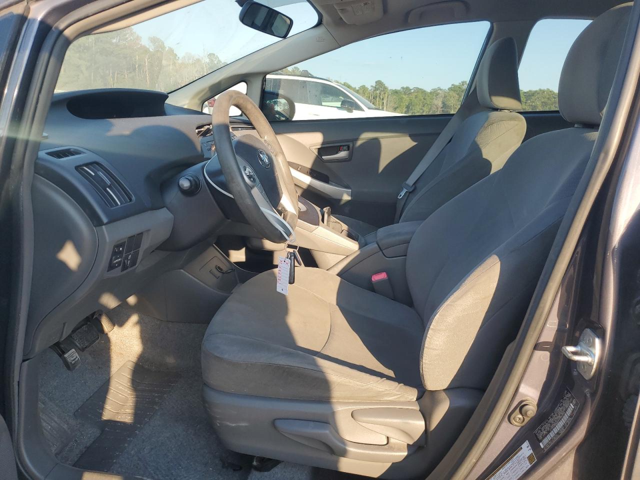 2010 TOYOTA PRIUS photo 13