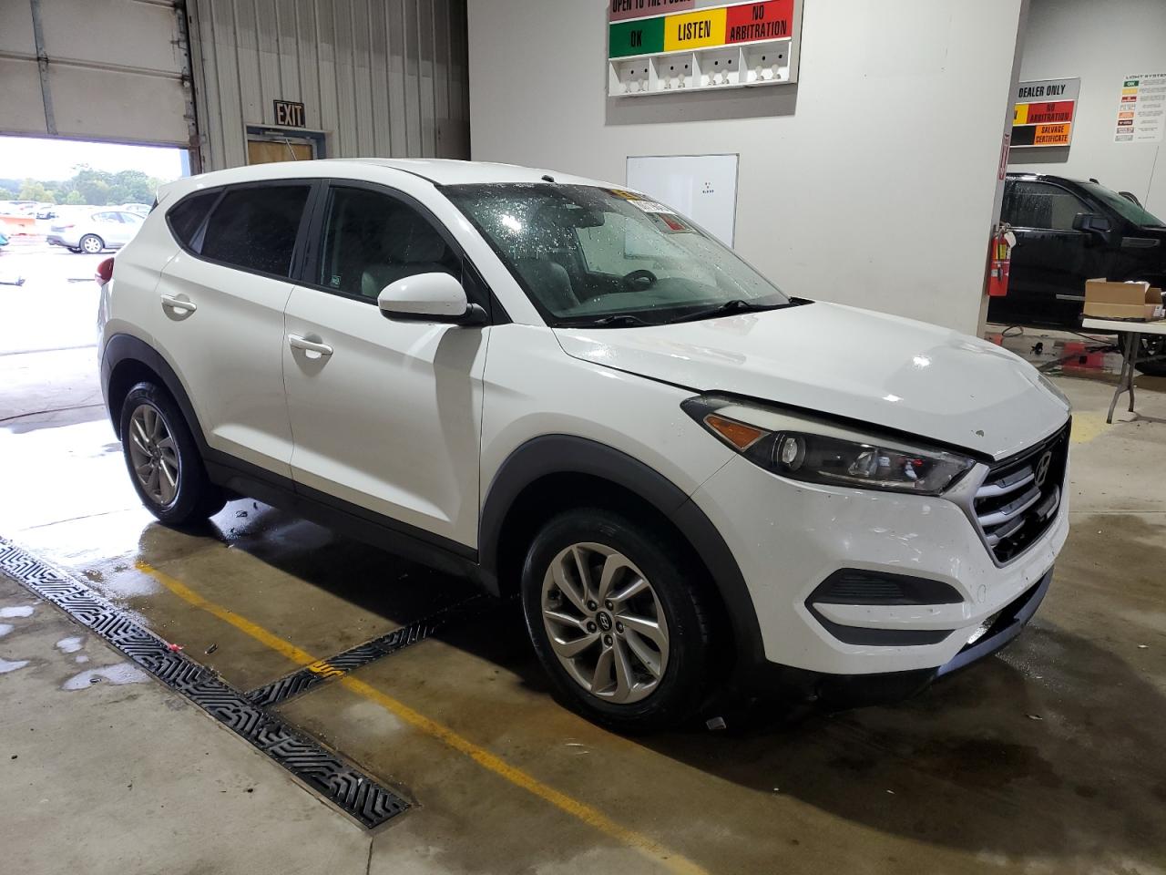 2018 HYUNDAI TUCSON SE photo 10