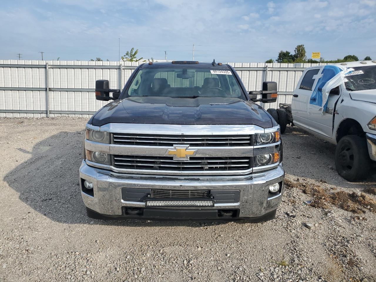 2015 CHEVROLET SILVERADO C3500 LT photo 5